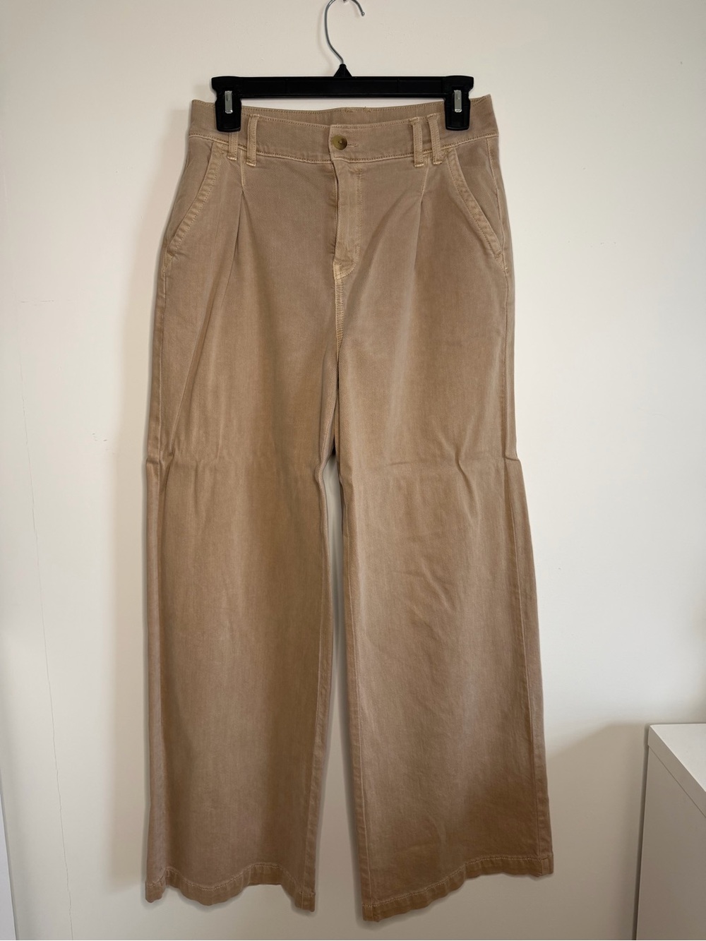 American Eagle Outfitters Wide-Leg
 Pants in Tan